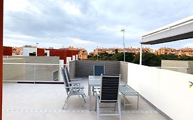 Magnifico Apartamento De Planta Alta La Isla